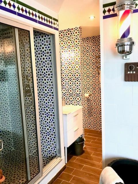 La Cactee Singuliere Bed & Breakfast Безие Екстериор снимка